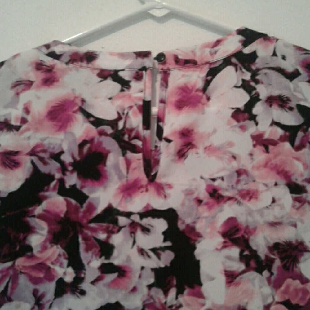 Blouse - Picture 6 of 6